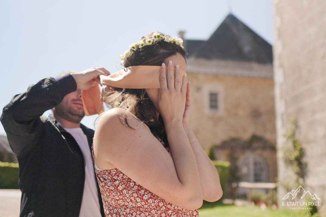 Demande en mariage romantique au Chteau de la Flocellire