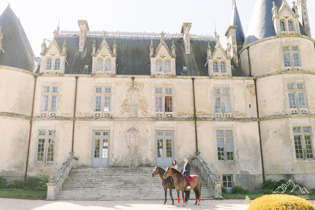 Surprise proposal for JB&J in a French chateau !