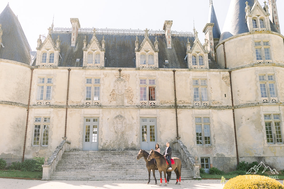 Demande en mariage romantique au Chteau de la Flocellire