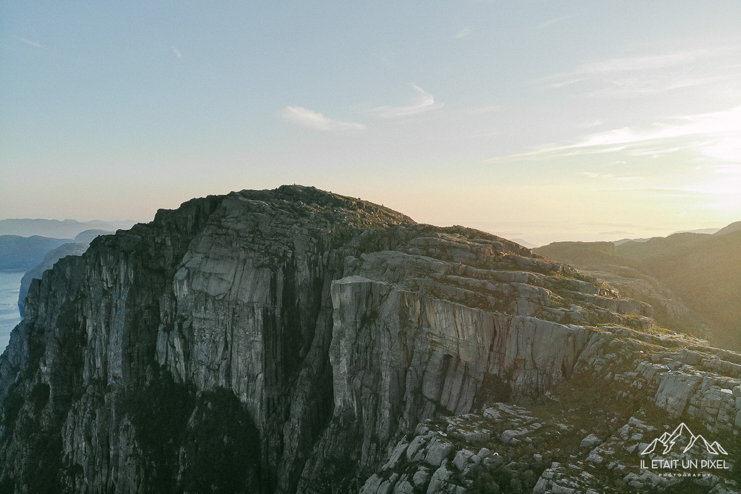 Sance engagement dans les Fjords de Norvge