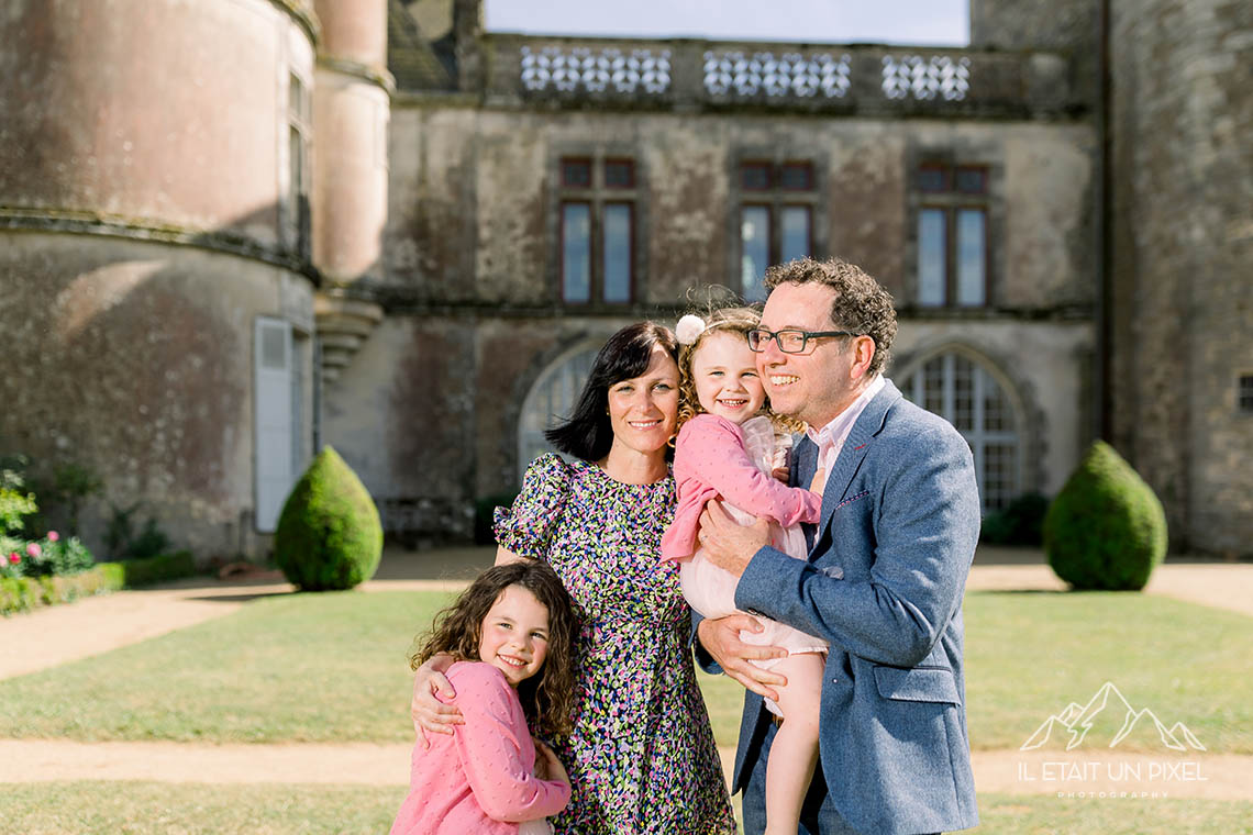 Sance en famille dans un magnifique chteau