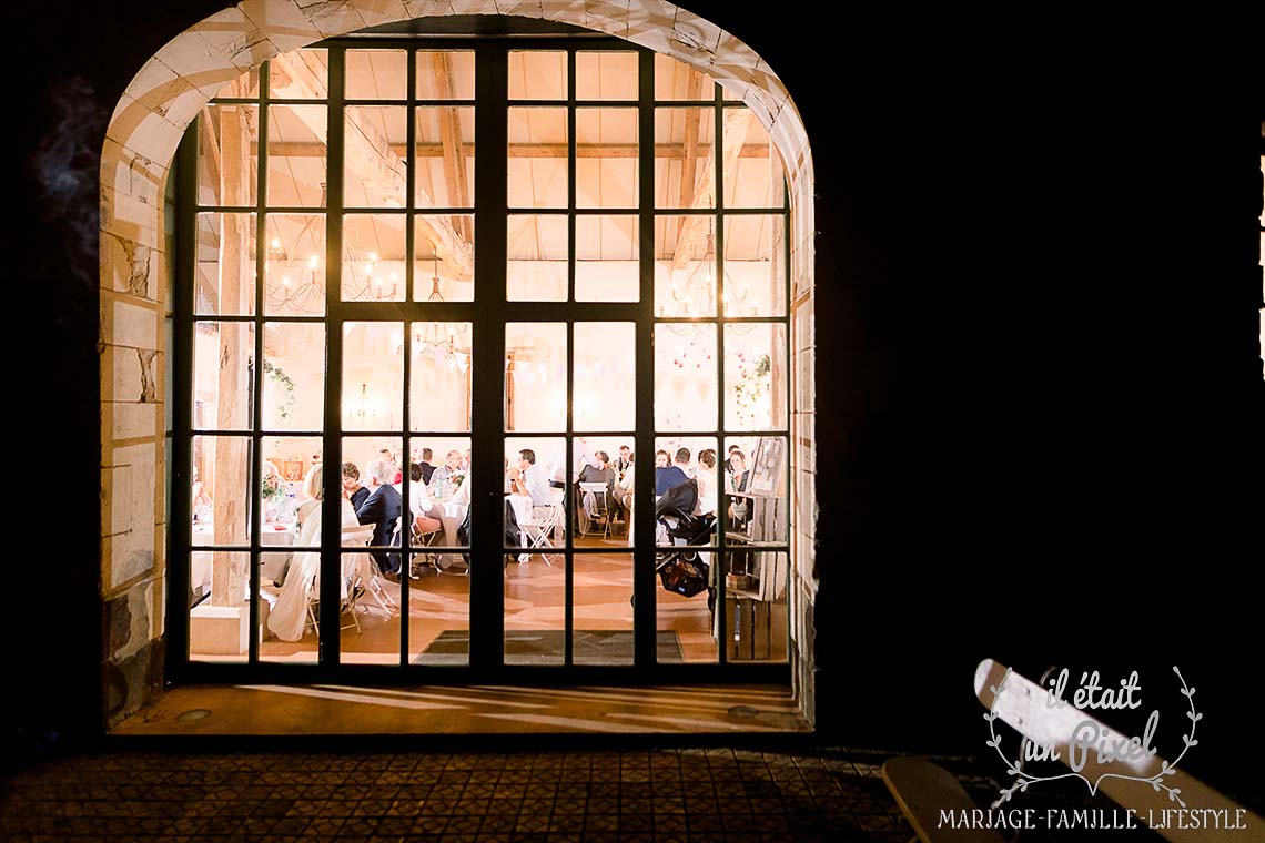 Mariage et ceremonie laique au Chateau de Beaujeu 