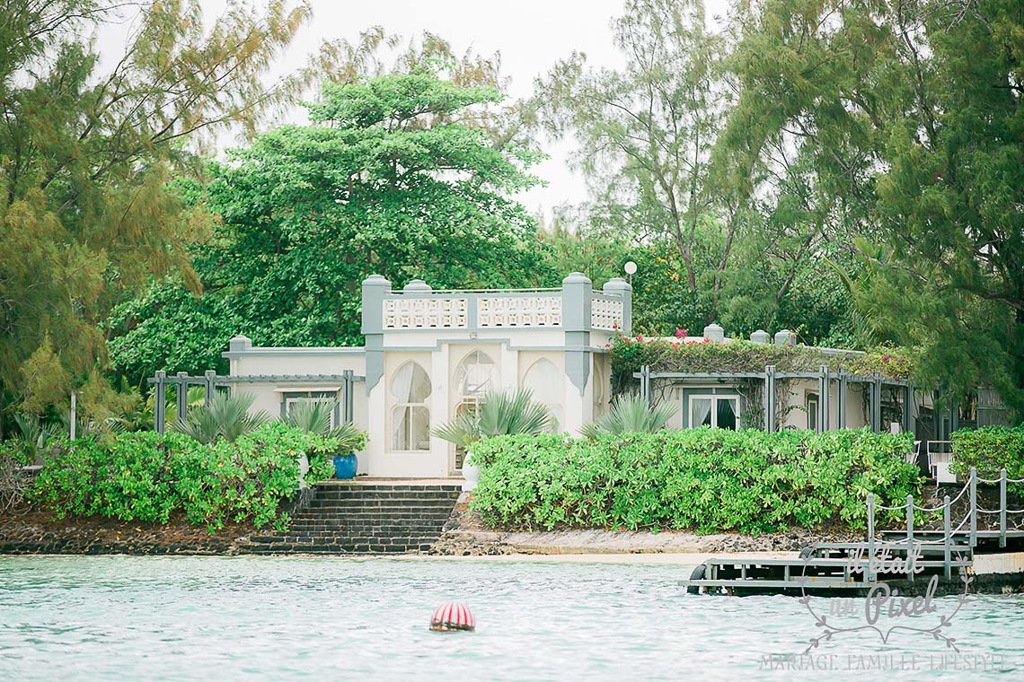 Mauritius Island destination wedding by iletaitunpixel, Jeremie Sangare, in Ile des deux cocos