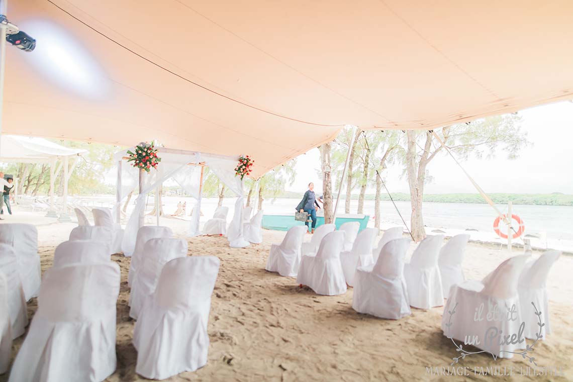 Mauritius Island destination wedding by iletaitunpixel, Jeremie Sangare, in Ile des deux cocos