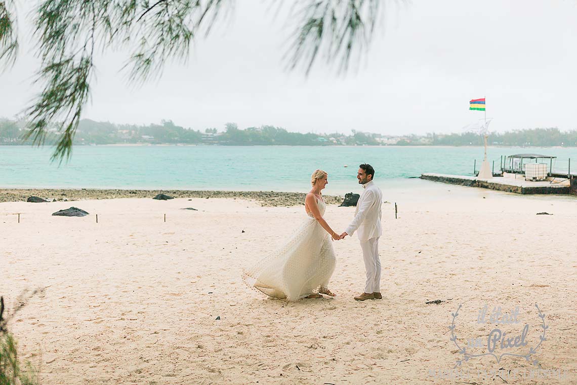 Mauritius Island destination wedding by iletaitunpixel, Jeremie Sangare, in Ile des deux cocos