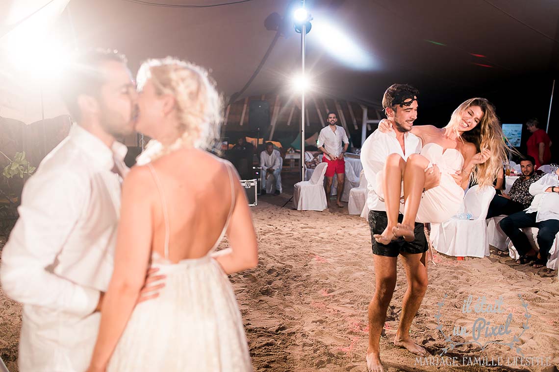 Mauritius Island destination wedding by iletaitunpixel, Jeremie Sangare, in Ile des deux cocos