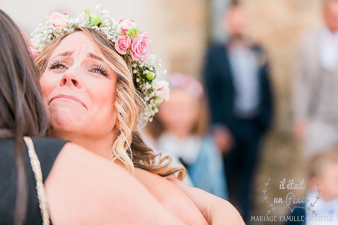 Reportage de mariage avec ceremonie laique a la Catrache, 78