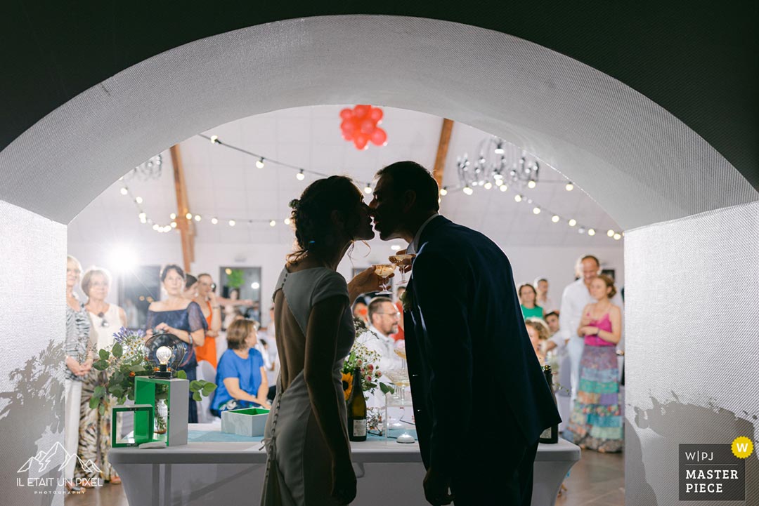 Wedding ceremony in an eighteenth-century French castle !