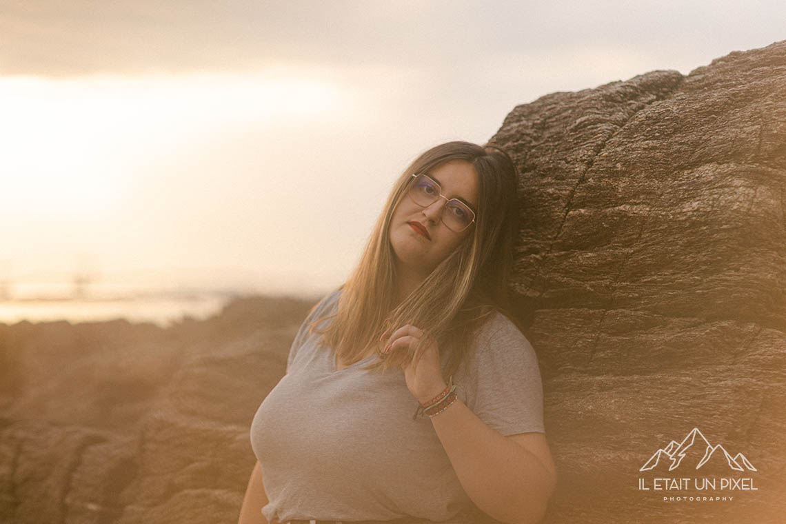 Shooting portrait sur la plage pour fter un anniversaire