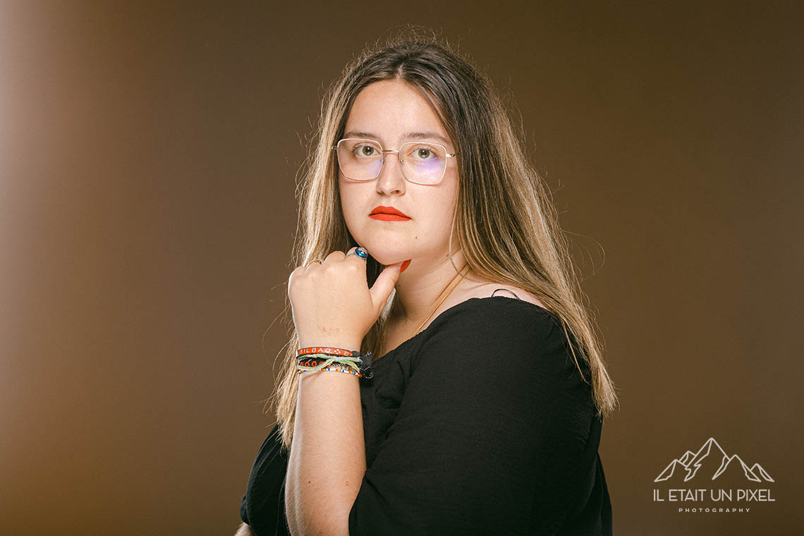 Shooting portrait sur la plage pour fter un anniversaire