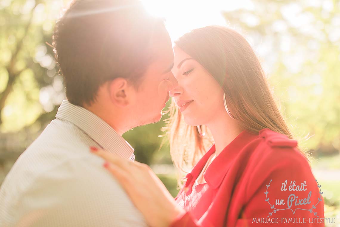 Séance photo engagement/couple à Paris