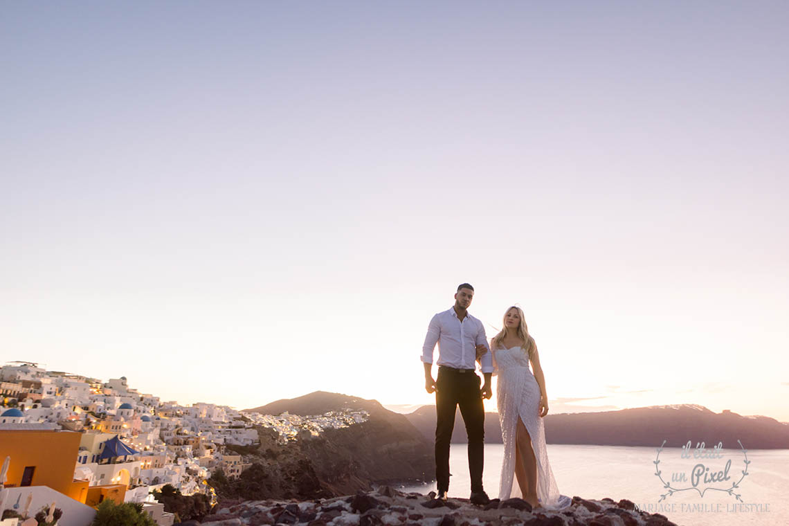 Sance photo couple engagement day after  Santorin, Grce