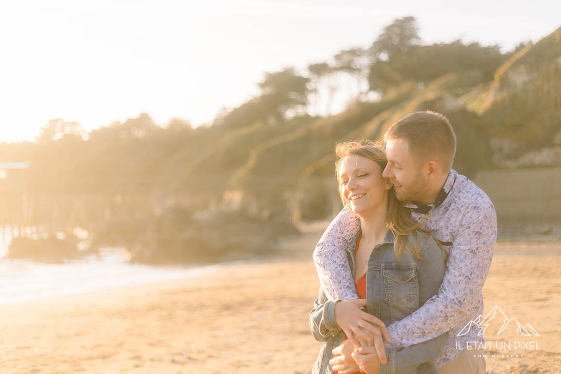 Sance engagement sur la plage de Pornic