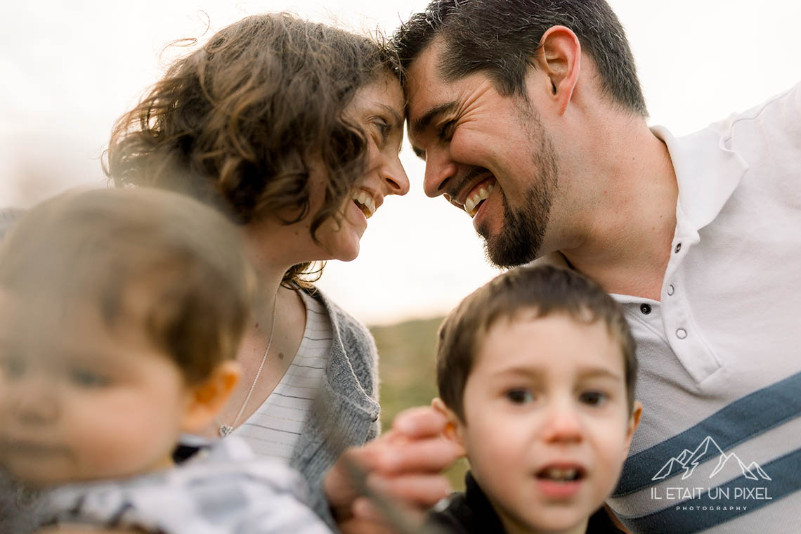 Sance famille lifestyle sur les plages vendennes