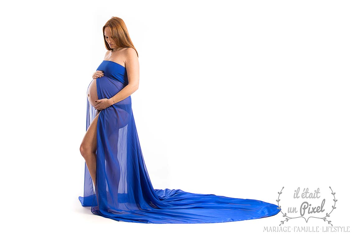 Séance photo femme enceinte en studio