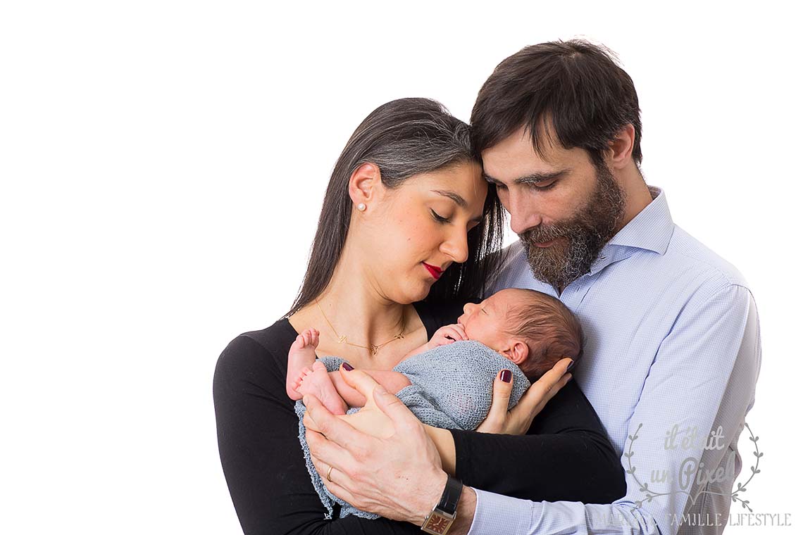 Séance photo de naissance à domicile (Paris)